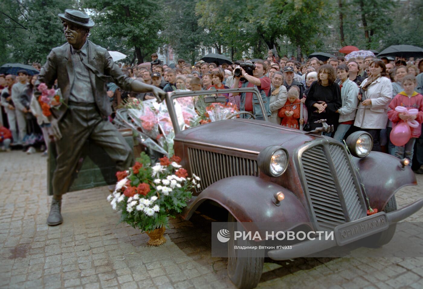 ОТКРЫТИЕ ПАМЯТНИК НИКУЛИН