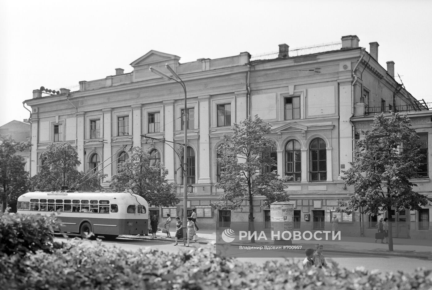 Бывший Дом Фамусова на площади Пушкина