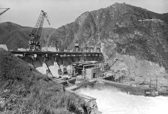 На строительстве Бухтарминской ГЭС