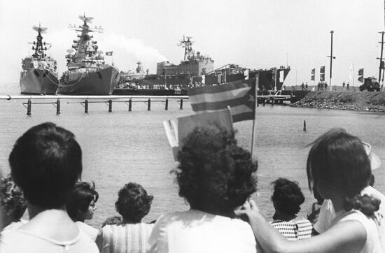 Визит отряда советских военных кораблей на Кубу