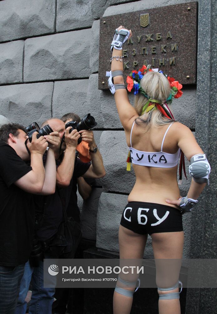 Активистка женского движения FEMEN