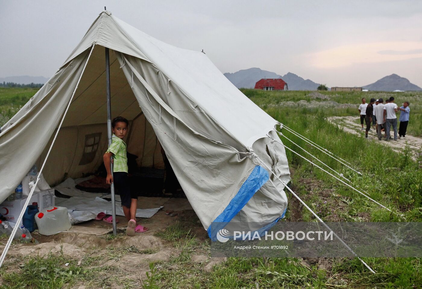 Лагерь киргизских беженцев
