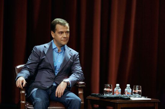 Рабочий визит Дмитрия Медведева в США. 2-й день