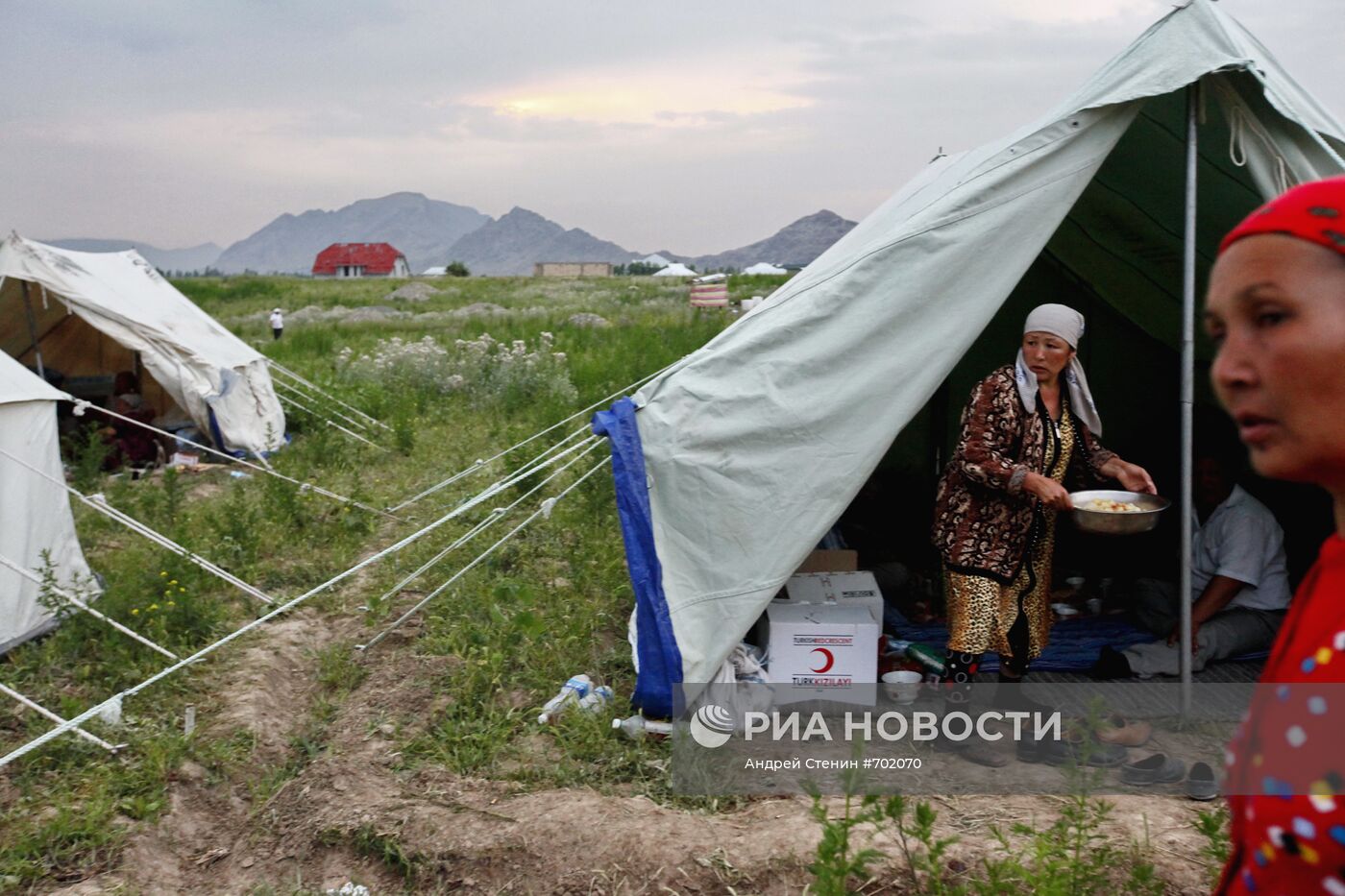 Лагерь киргизских беженцев