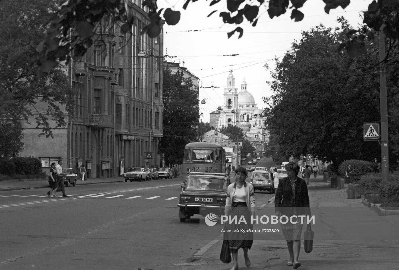 Улица Басманная в Москве