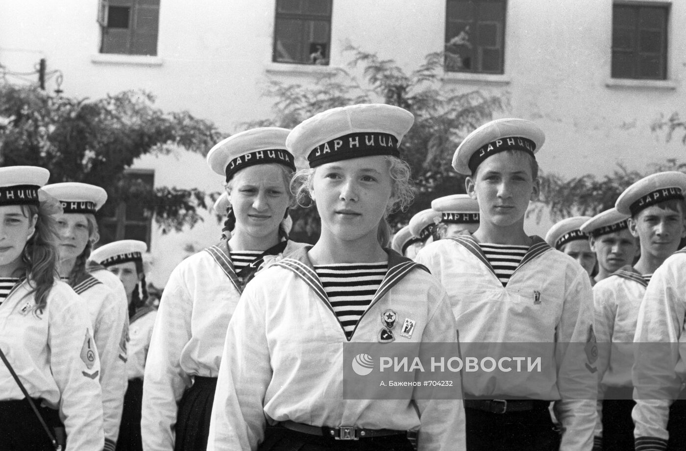 Юные моряки