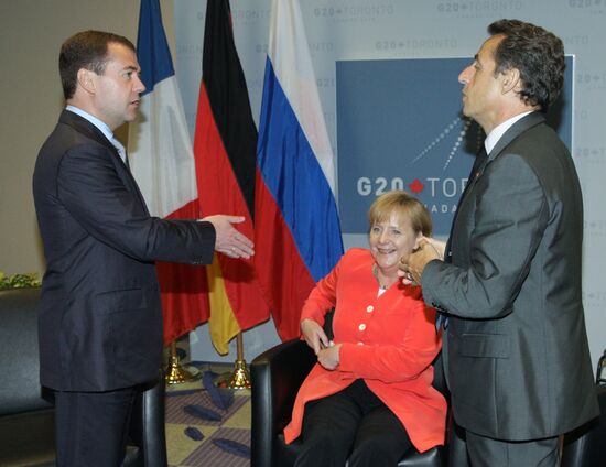 Дмитрий Медведев принял участие в саммите G20 в Торонто
