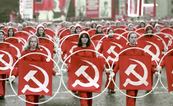 58-я годовщина Великой Октябрьской социалистической революции