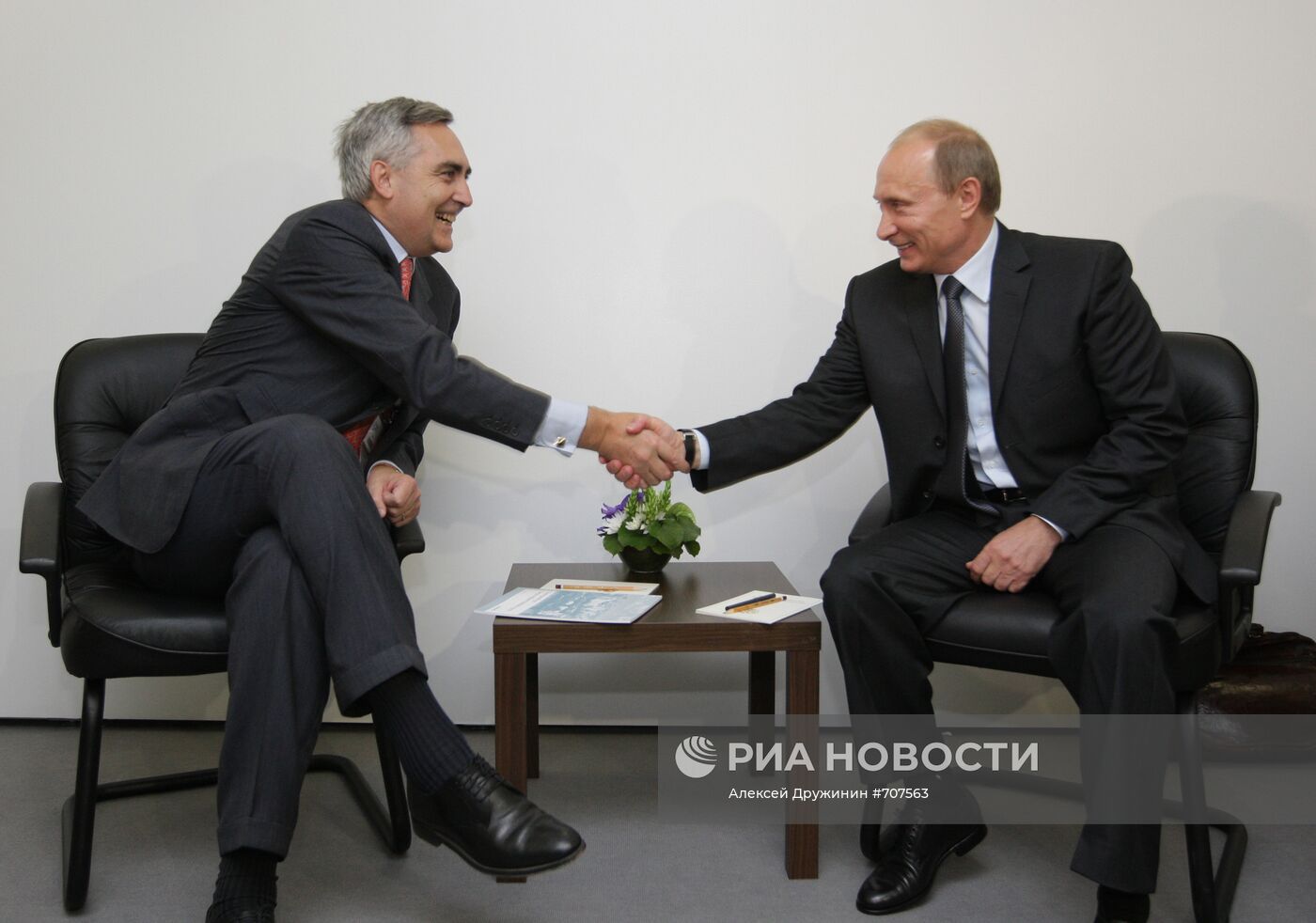 В. Путин провел встречу с П. Лешером
