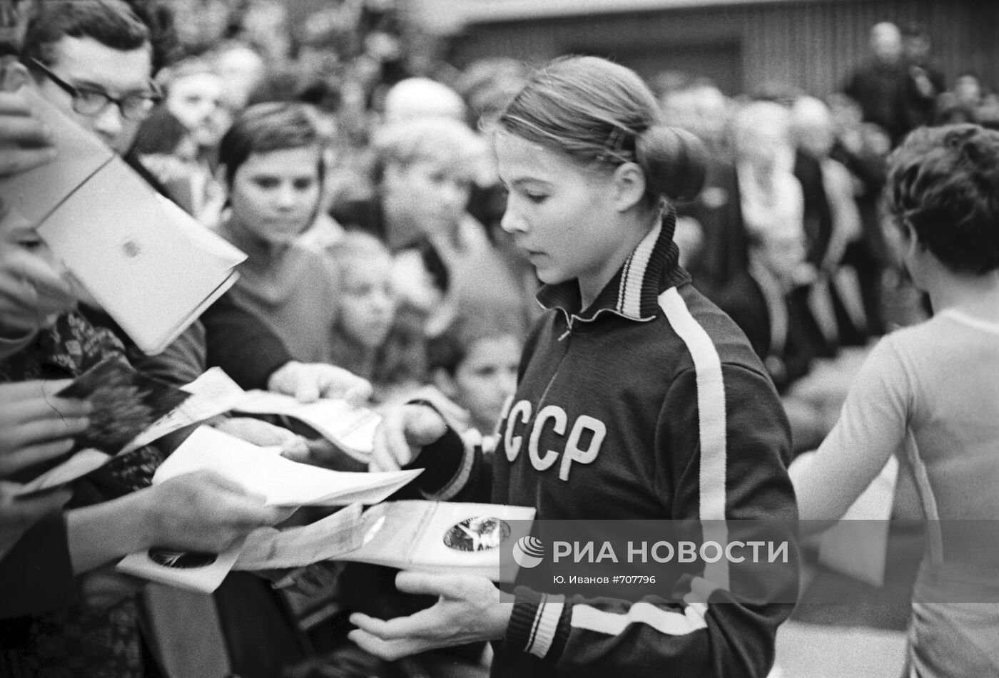 Гимнастка Людмила Турищева