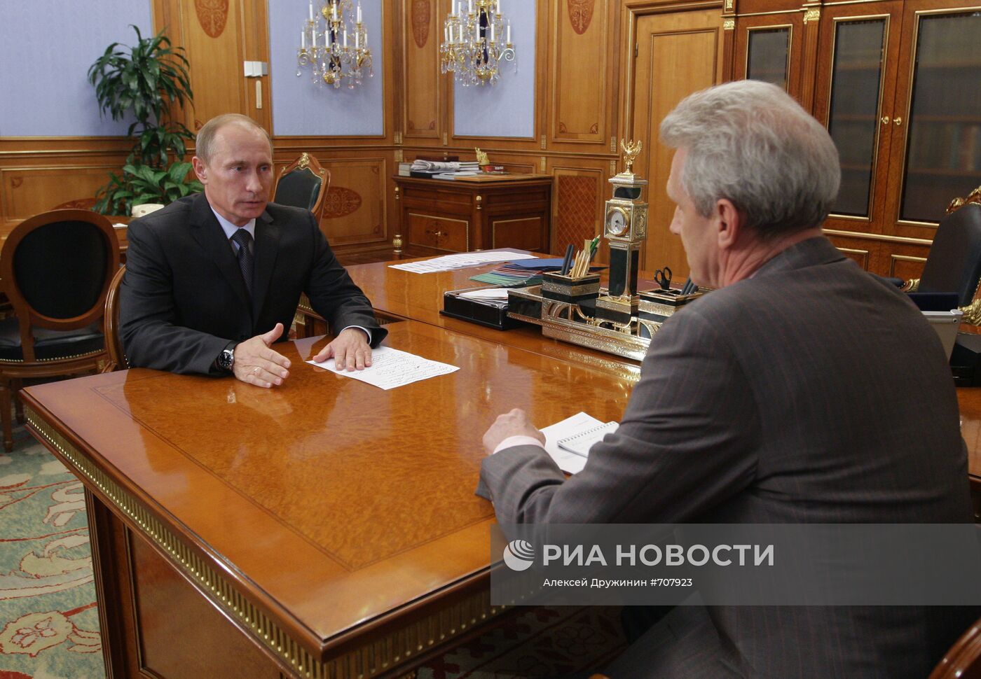 В. Путин провел встречу с А. Фурсенко