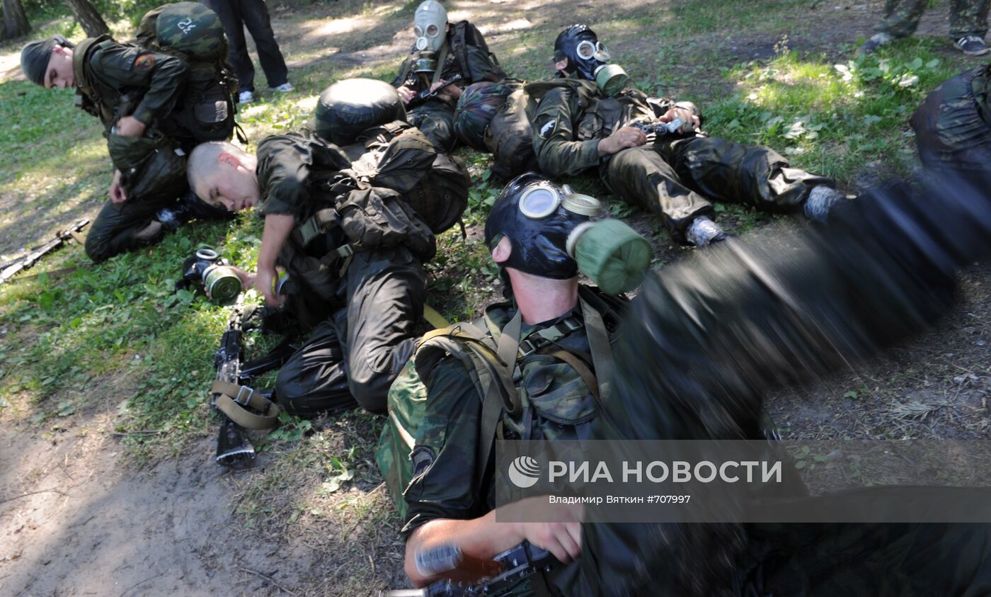 Сдача нормативов разведподразделением внутренних войск МВД РФ