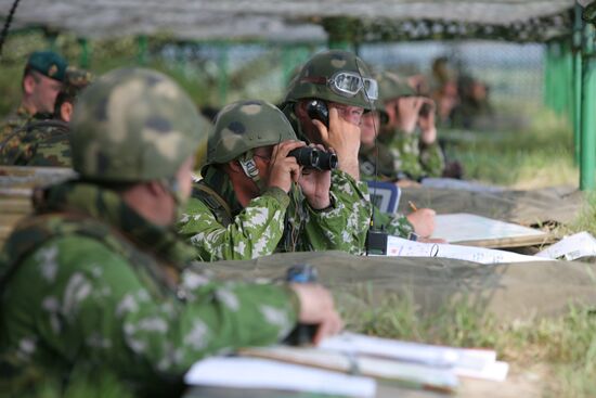 Тактические учения 74-й гвардейской мотострелковой бригады СибВО