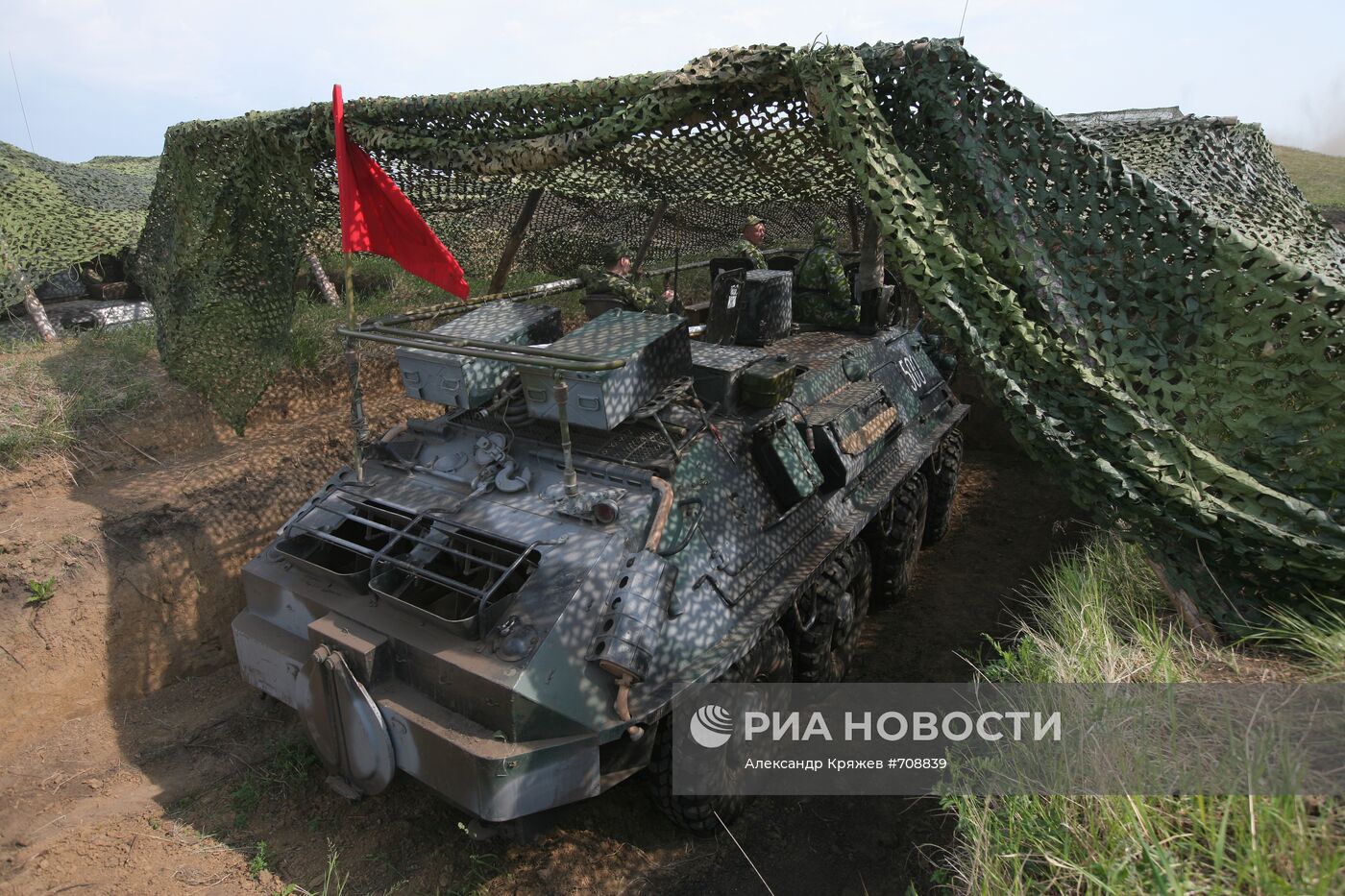 Тактические учения 74-й гвардейской мотострелковой бригады СибВО | РИА  Новости Медиабанк