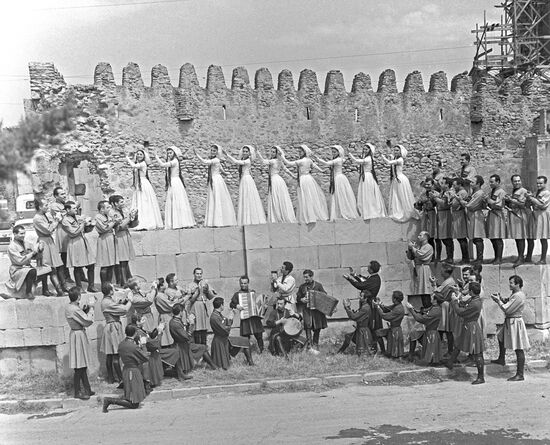 Ансамбль песни и танца Грузии