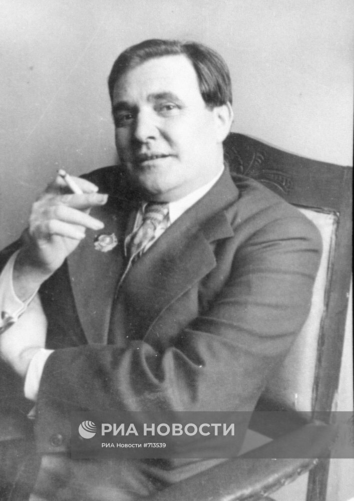 Грузинский советский поэт Галактион Васильевич Табидзе
