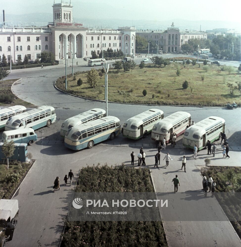 Вид на один из районов города Душанбе | РИА Новости Медиабанк