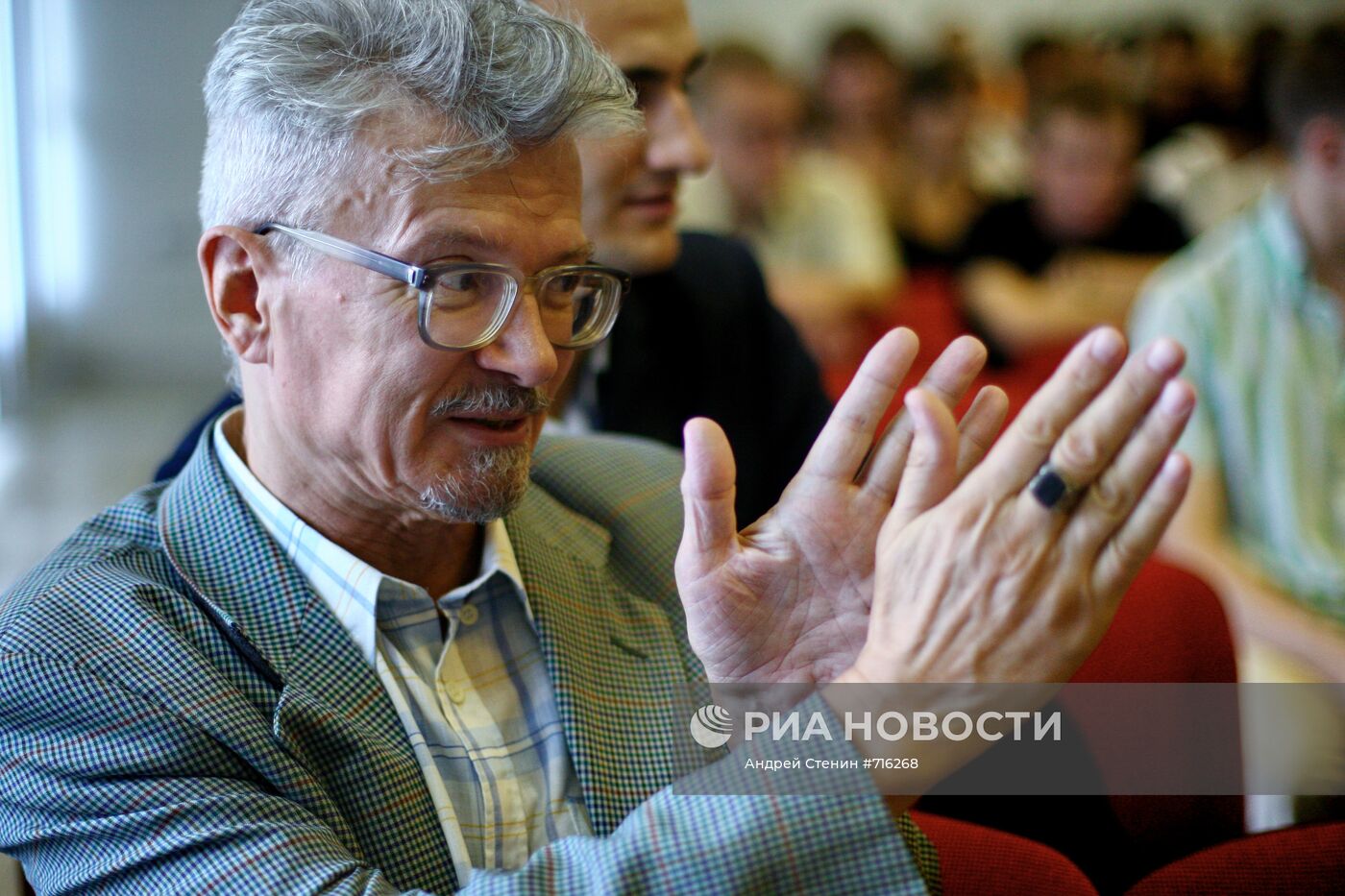 Эдуард Лимонов
