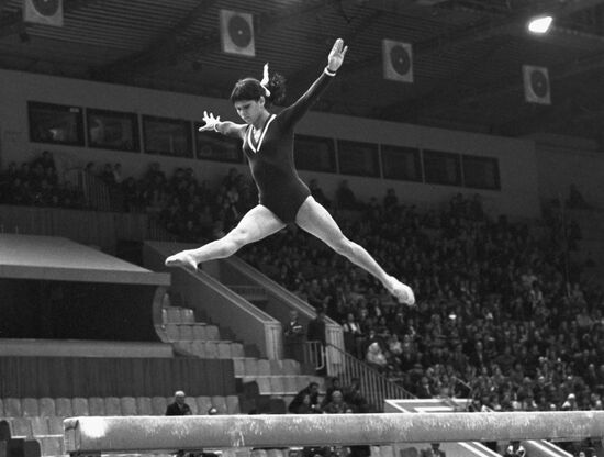 Советская гимнастка Нелли Ким