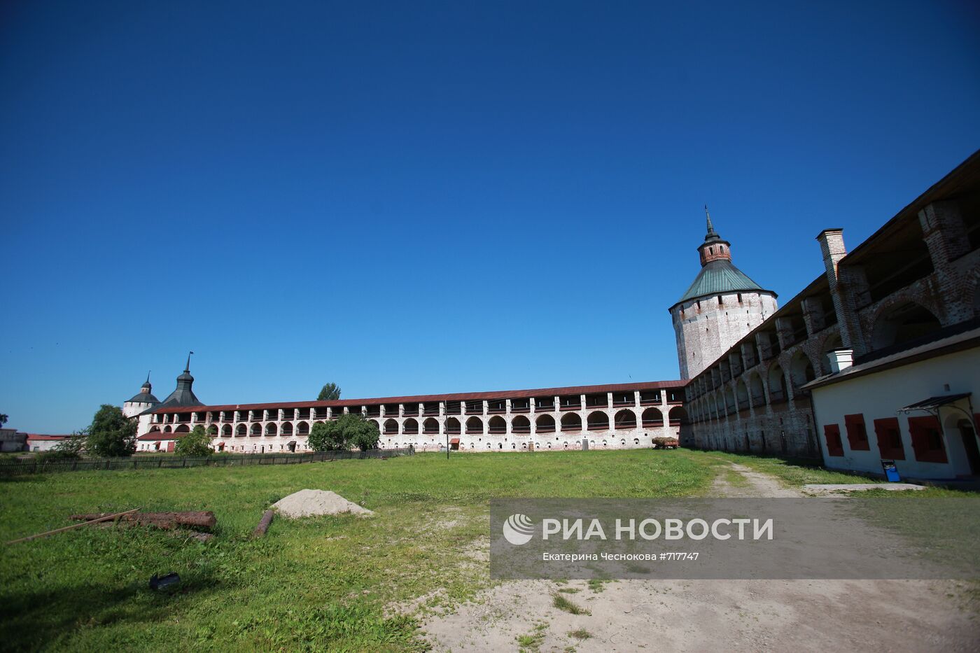 Кирилло-Белозерский монастырь в Вологде