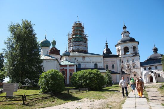 Кирилло-Белозерский монастырь в Вологде