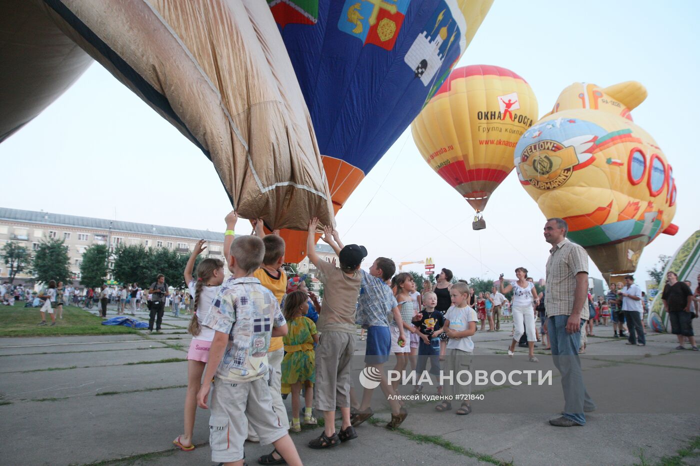 Фестиваль воздухоплавания "Небо святого Сергия"