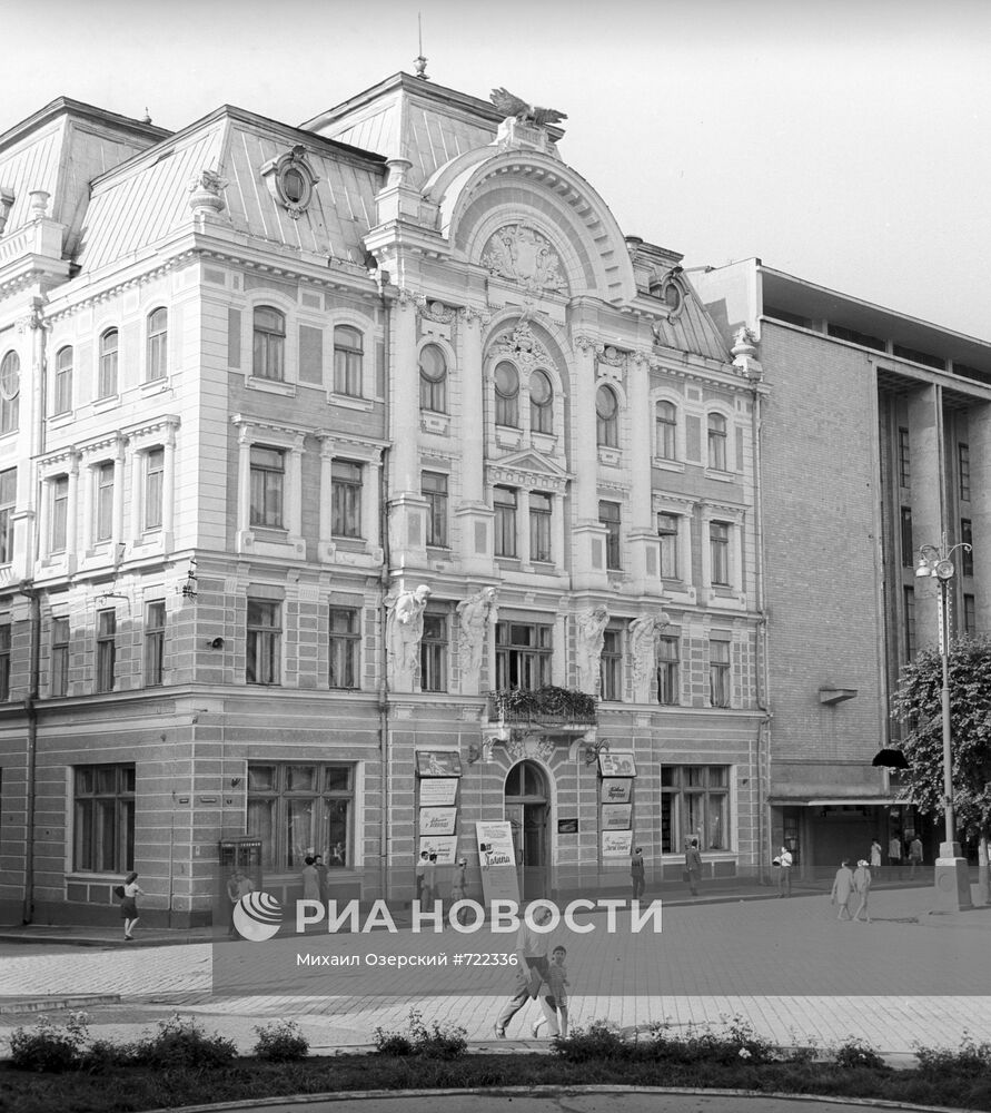 Дворец культуры работников легкой промышленности