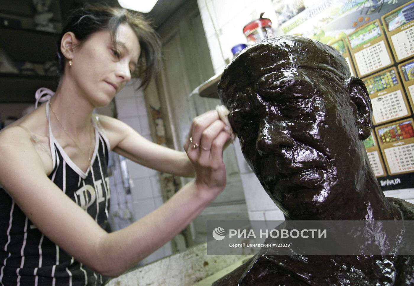 Изготовление скульптур героев фильма "Бриллиантовая рука"