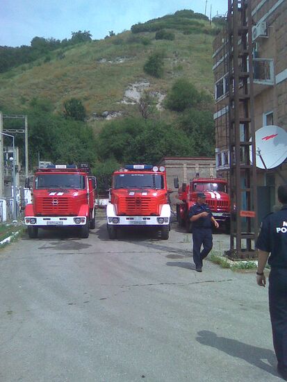 Пожарные машины на Баксанской ГЭС