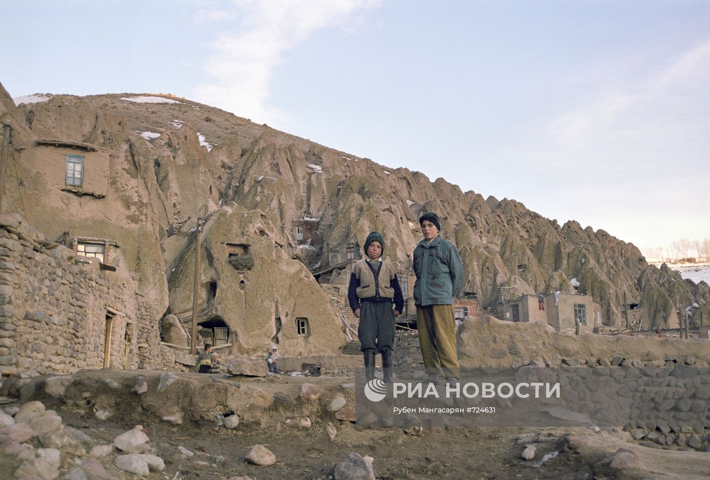 Пещерное село Кандован в Иране
