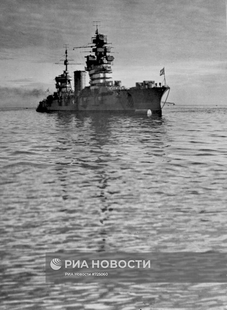 Линкор "Октябрьская революция"
