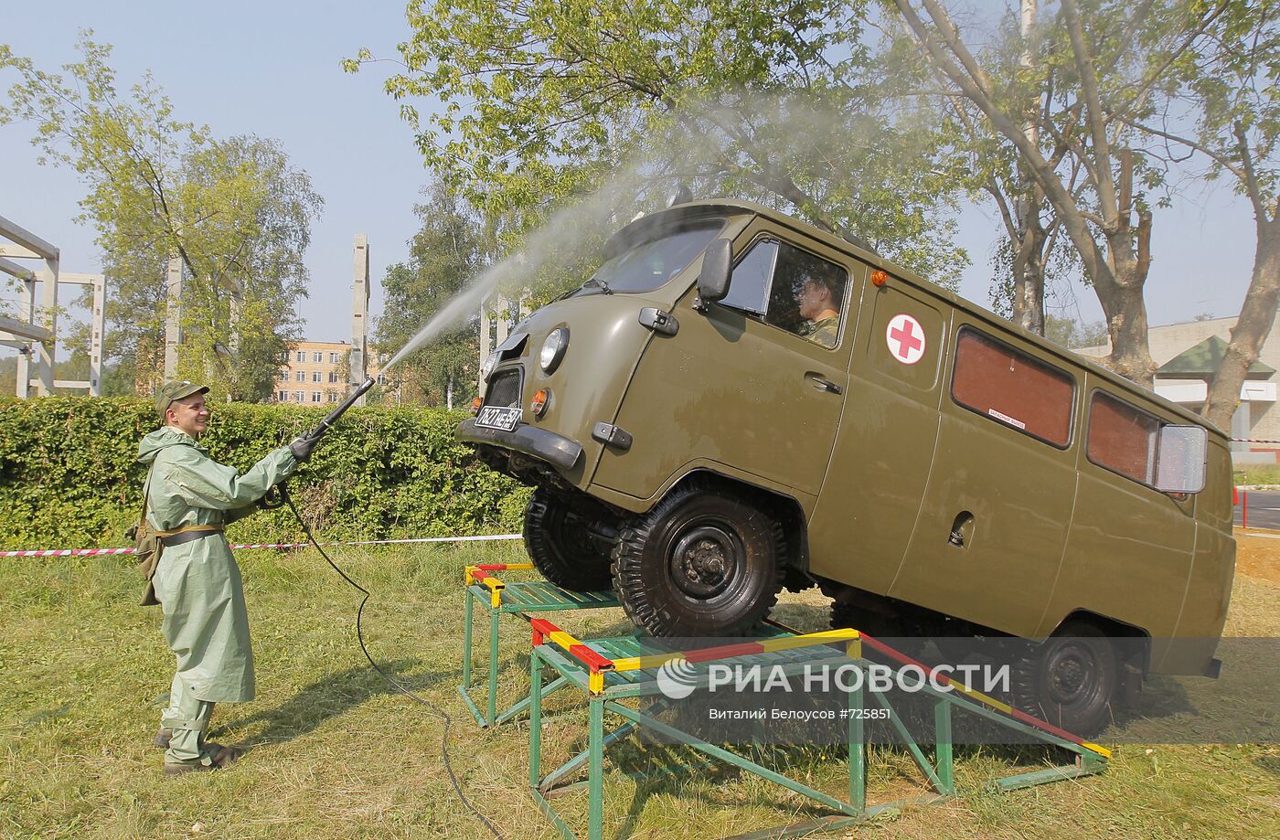 Комплексные учения военных врачей и офицеров запаса