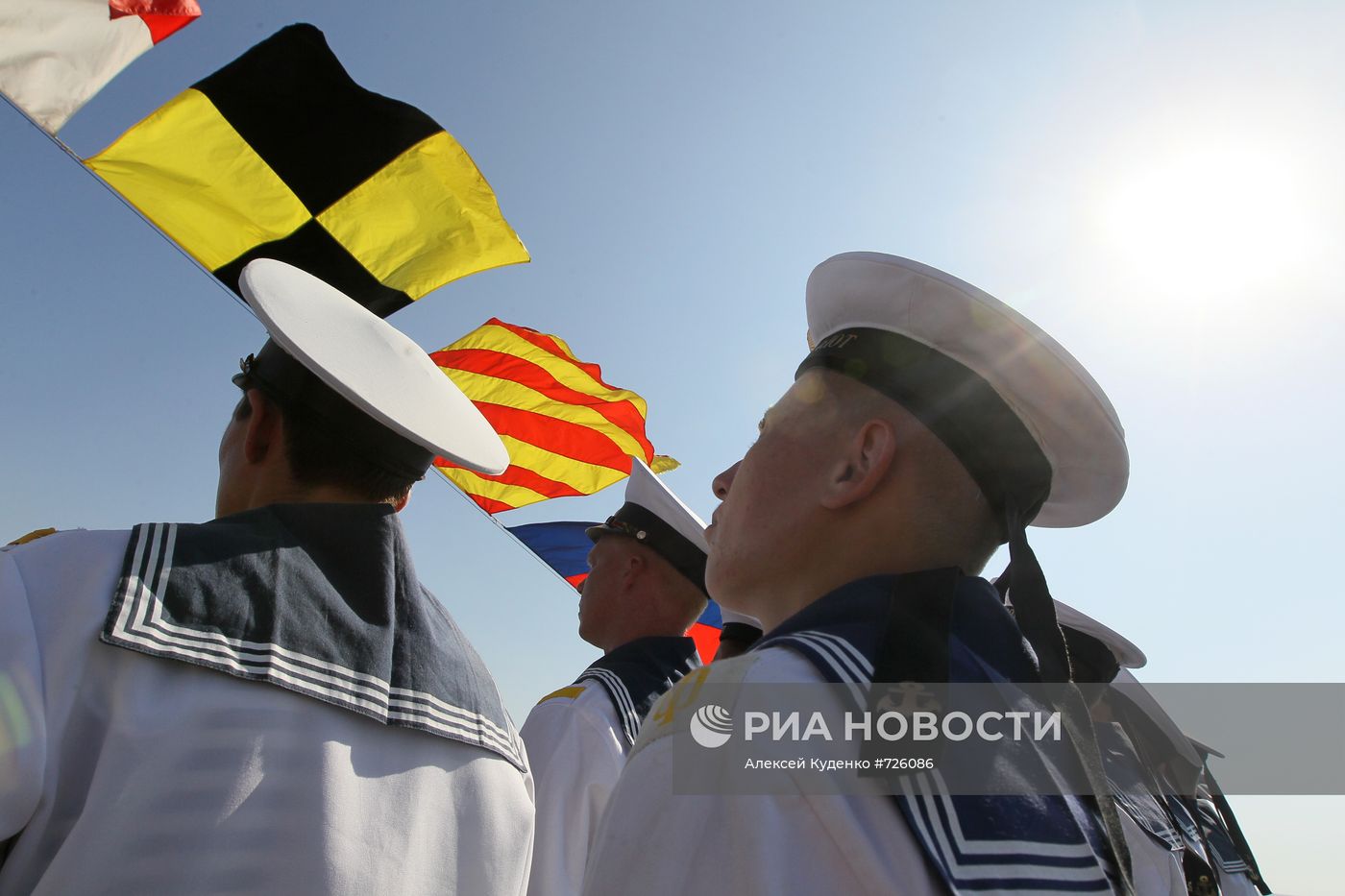 Подготовка к празднованию Дня ВМФ в Севастополе