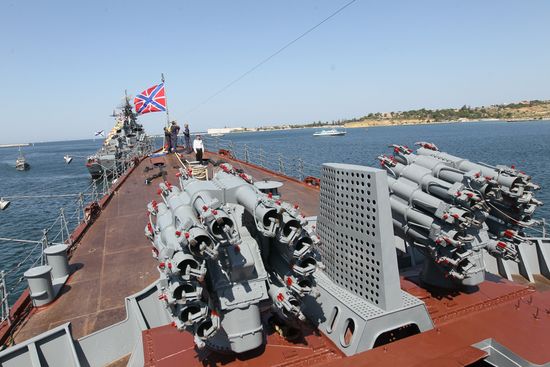 Подготовка к празднованию Дня ВМФ в Севастополе