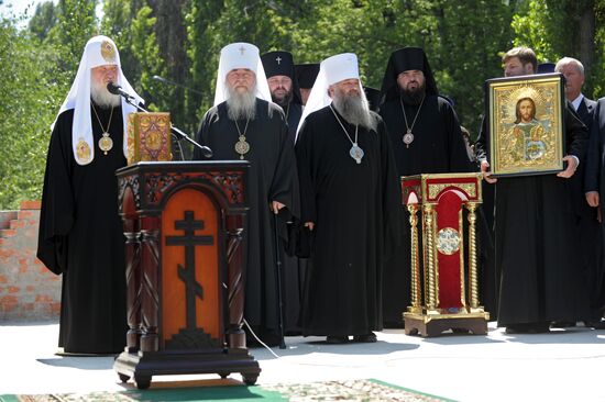 Патриарх Кирилл, митрополит Ириней, митрополит Варсонофий