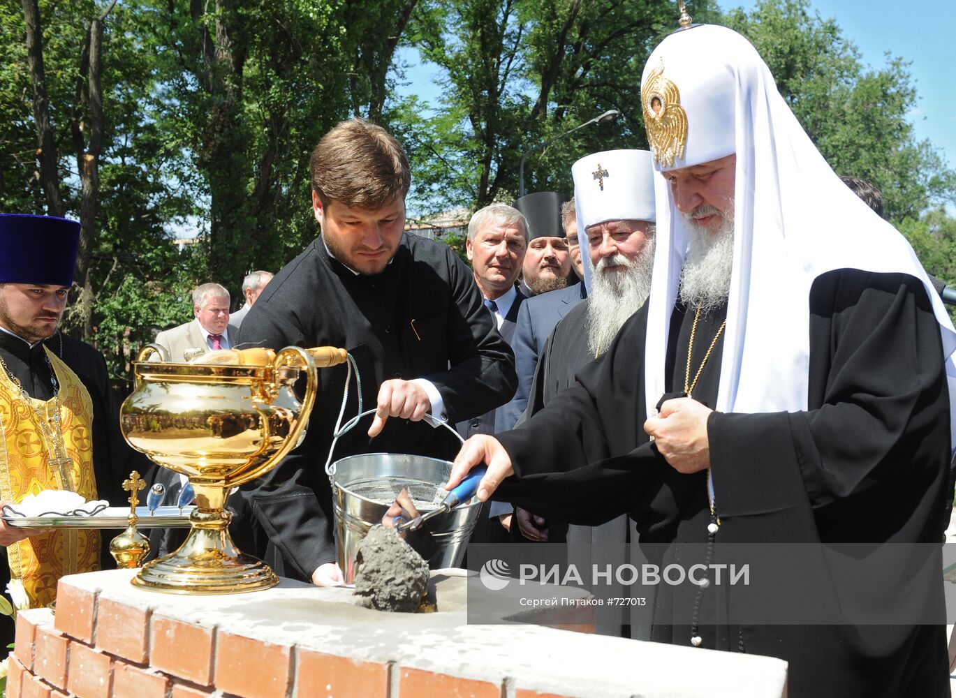 Патриарх Московский и всея Руси Кирилл