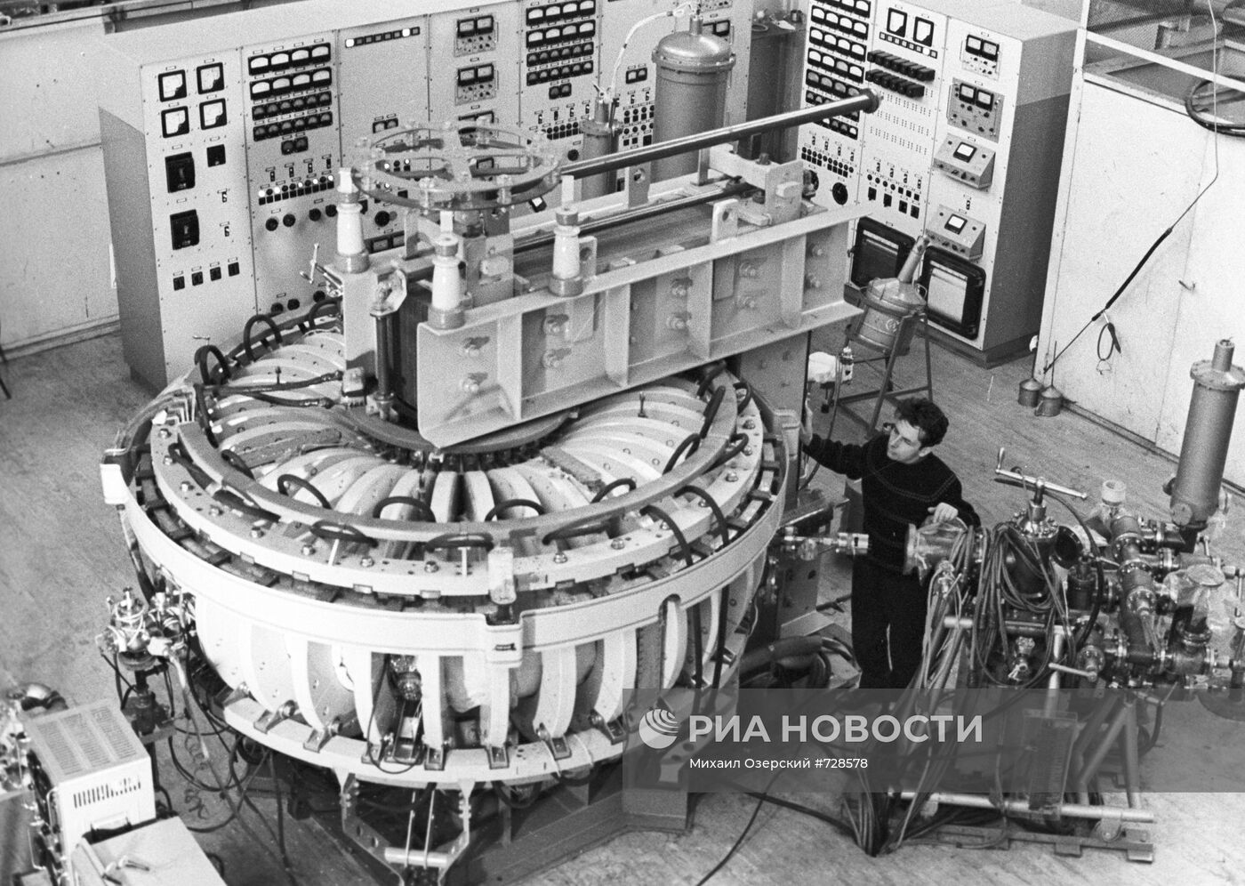 Институт атомной энергии имени И. В. Курчатова