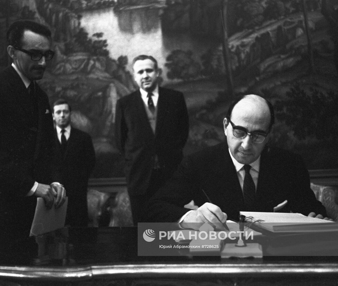 Посол Италии в СССР Федерико Сенси