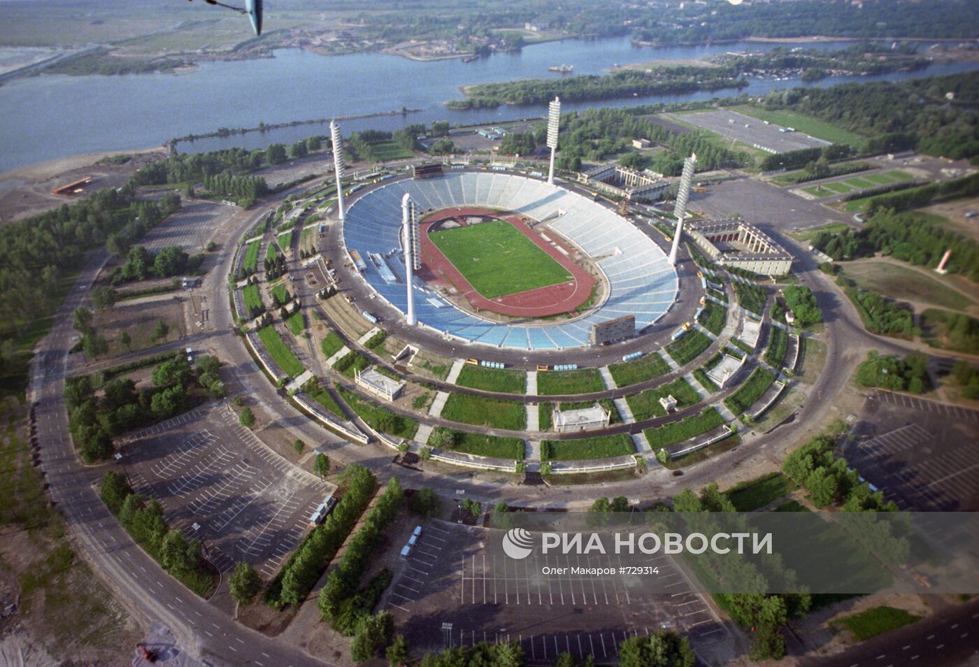 Вид сверху на стадион имени С.М. Кирова в городе Ленинграде