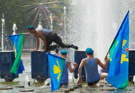 Празднование Дня ВДВ в Москве