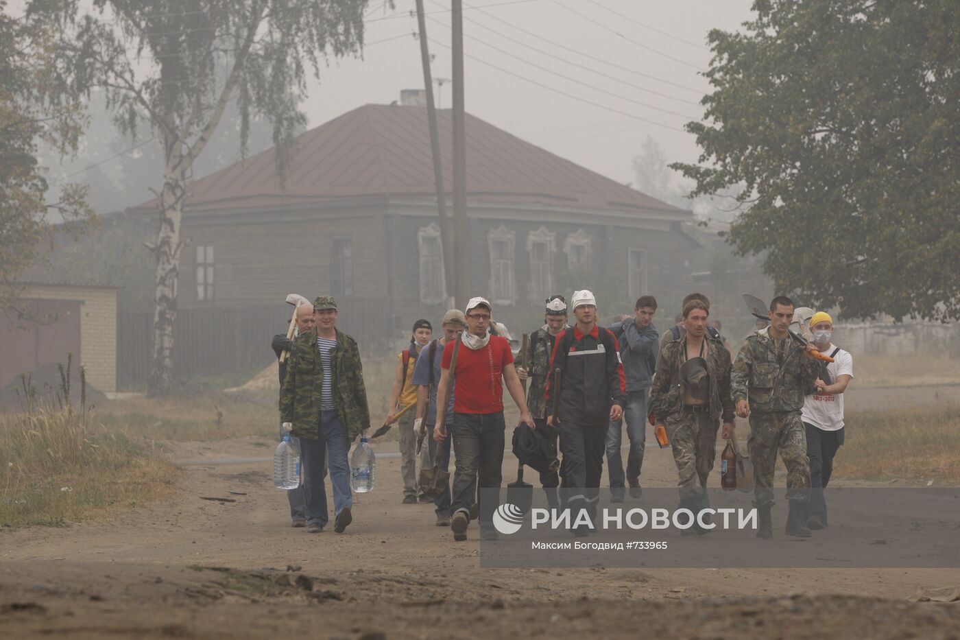Добровольцы в поселке Виля Нижегородской области