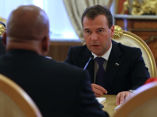Дмитрий Медведев провел переговоры с Джейкобом Зумой