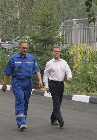 Дмитрий Медведев посетил подстанцию "скорой помощи" №26