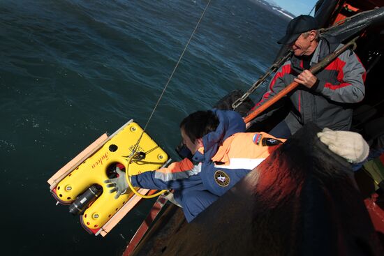 Экспедиция буксира "Неотразимый" в район архипелага Новая Земля