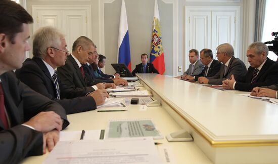 Д.Медведев провел совещание по инвестициям