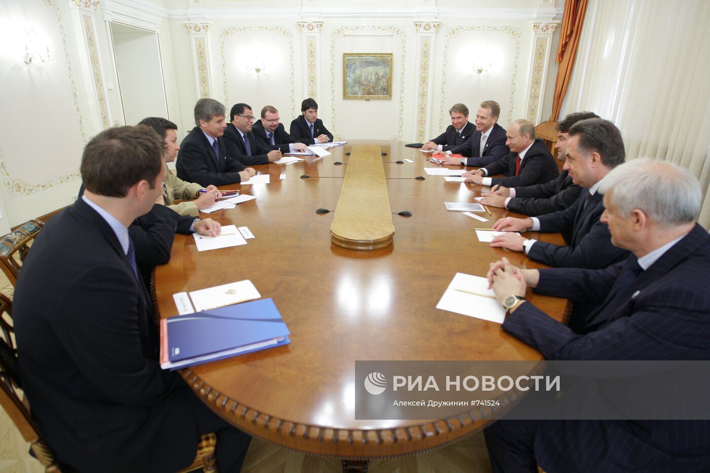 Встреча Владимира Путина с членами комиссии ФИФА