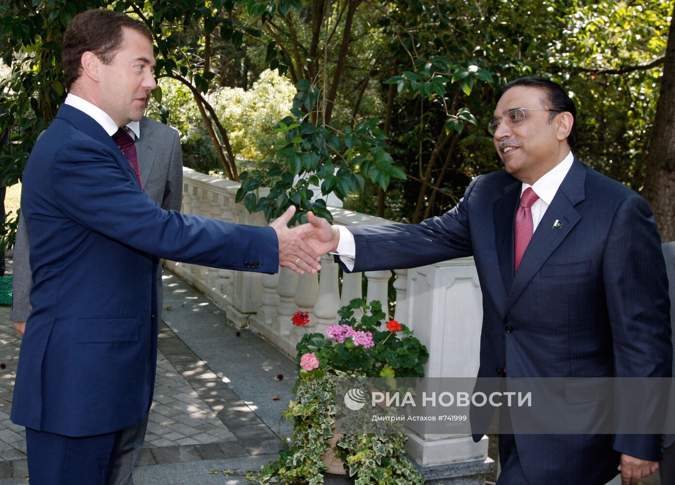 Встреча Д.Медведева с Э.Рахмоном, Х.Карзаем, А.Зардари