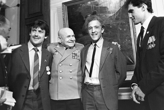 Вручение памятной медали воинам-интернационалистам