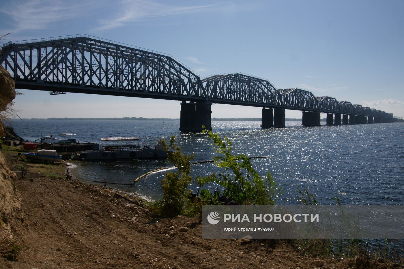 Александровский железнодорожный мост через Волгу