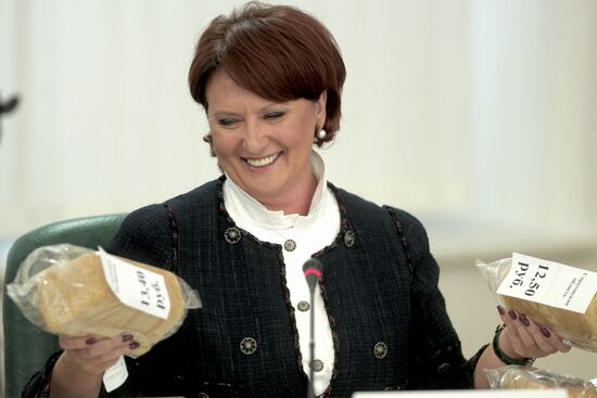 Министр сельского хозяйства РФ Елена Скрынник